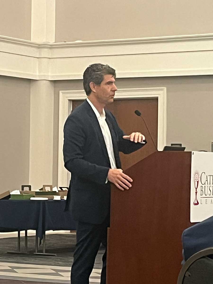 matt wiltshire speaks at catholic business league